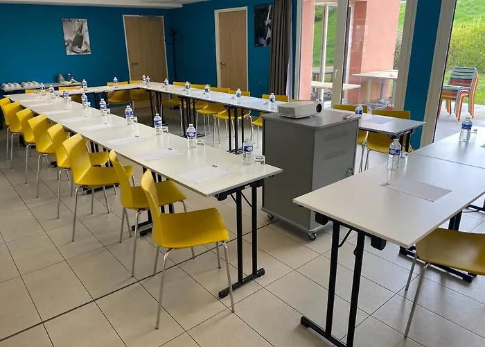 Best Hotel Reims Croix Blandin